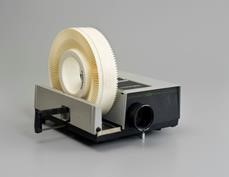 Slide projector